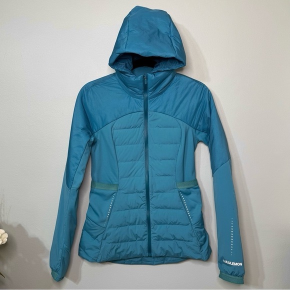 Lululemon Down For It All Jacket Winter Coat Oceanic Size 6 Small - Picture 11 of 14